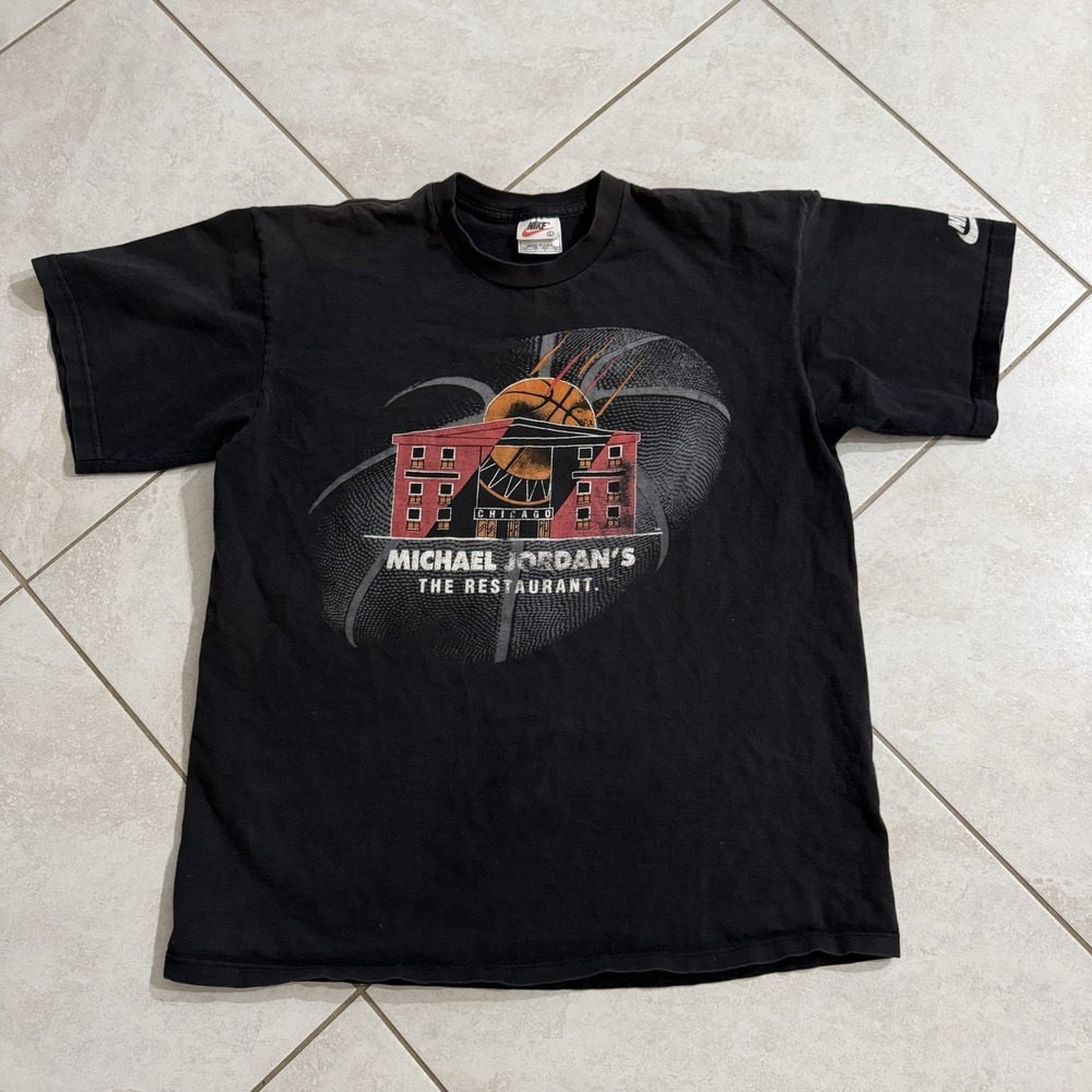 Vintage Nike Shirt Mens XL Black Michael Jordans Restaurant Chicago Bulls USA 90